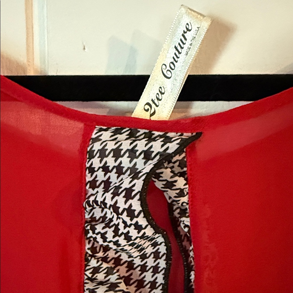 2tee Couture blouse - Picture 2 of 4